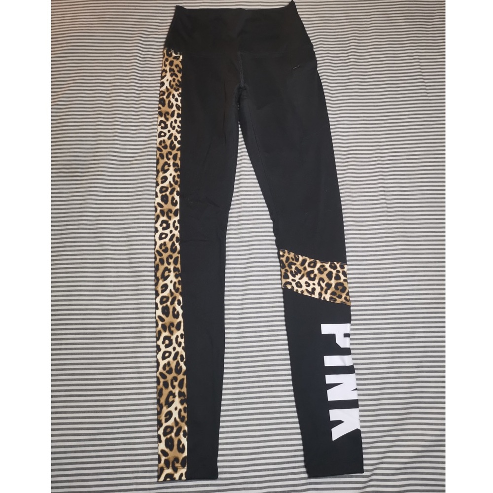 VS PINK ✨ Black & Cheetah Ultimate Leggings
